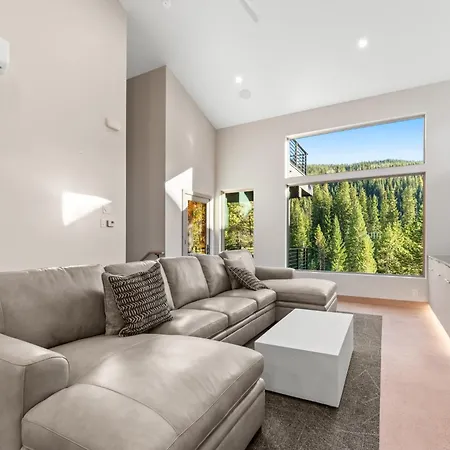Inas Way Townhomes Unit D By Summit County Mountain Retreats